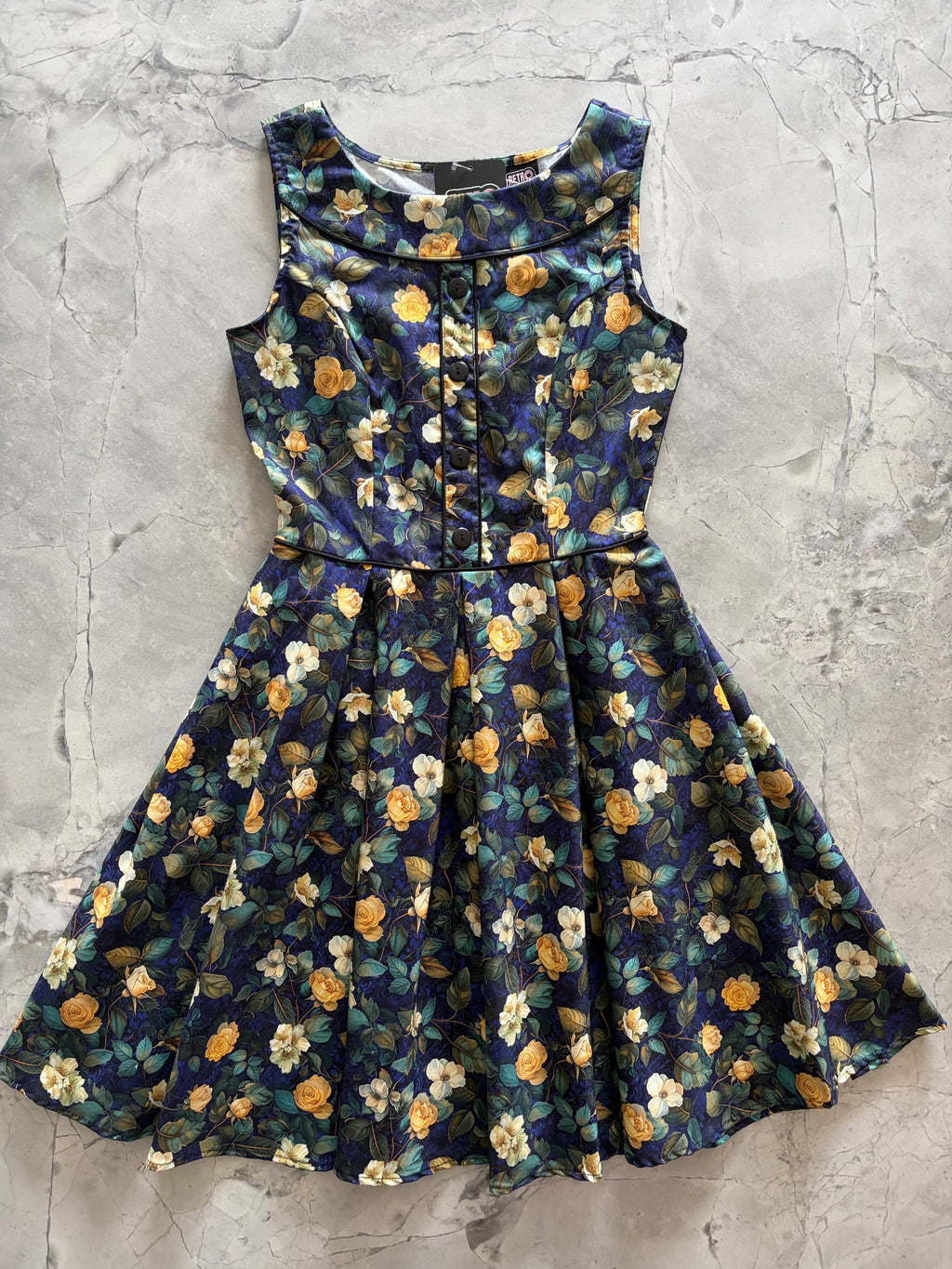 Elizabeth Dress in Rose Floral