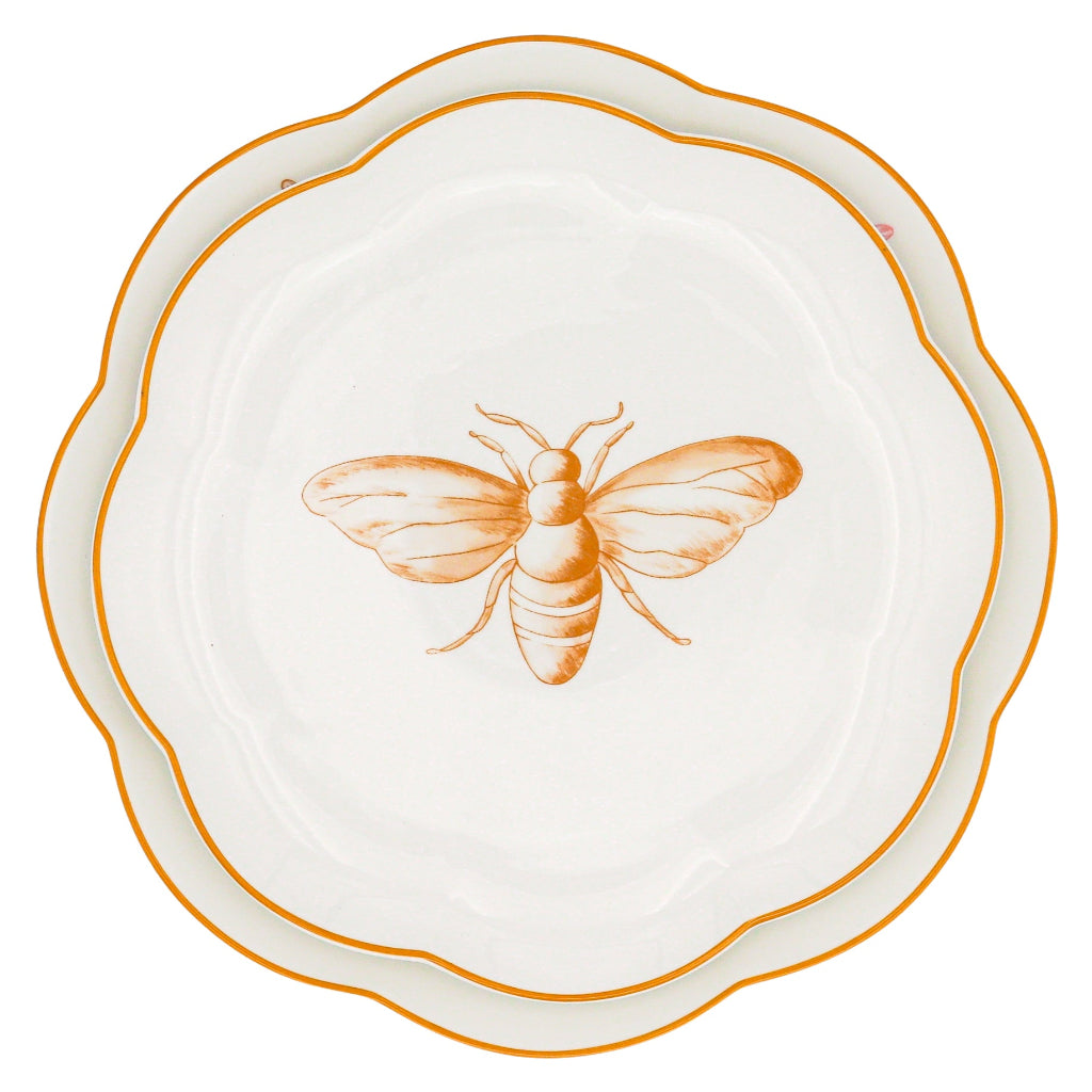 Bumble Homecoming Scalloped Ceramic Starter Plates – Case of 12 (+3 Bonus Plates)